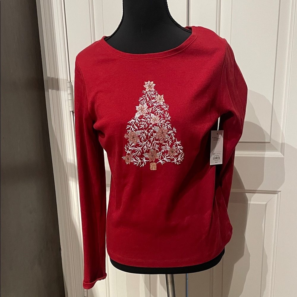 Croft & Barrow Red Long Sleeve Tee with Silver Tree Design (BD)